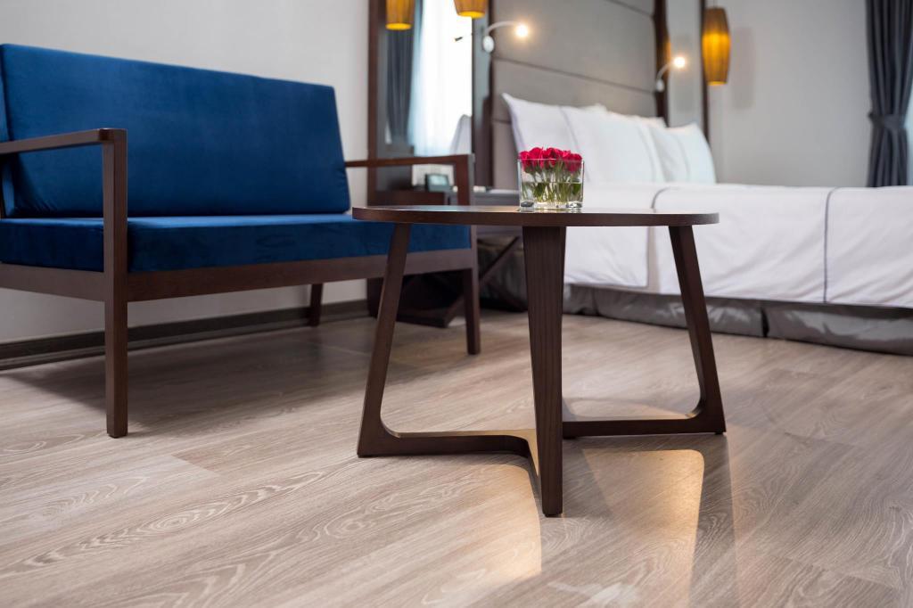 Bonsella Hotel Ханой Экстерьер фото